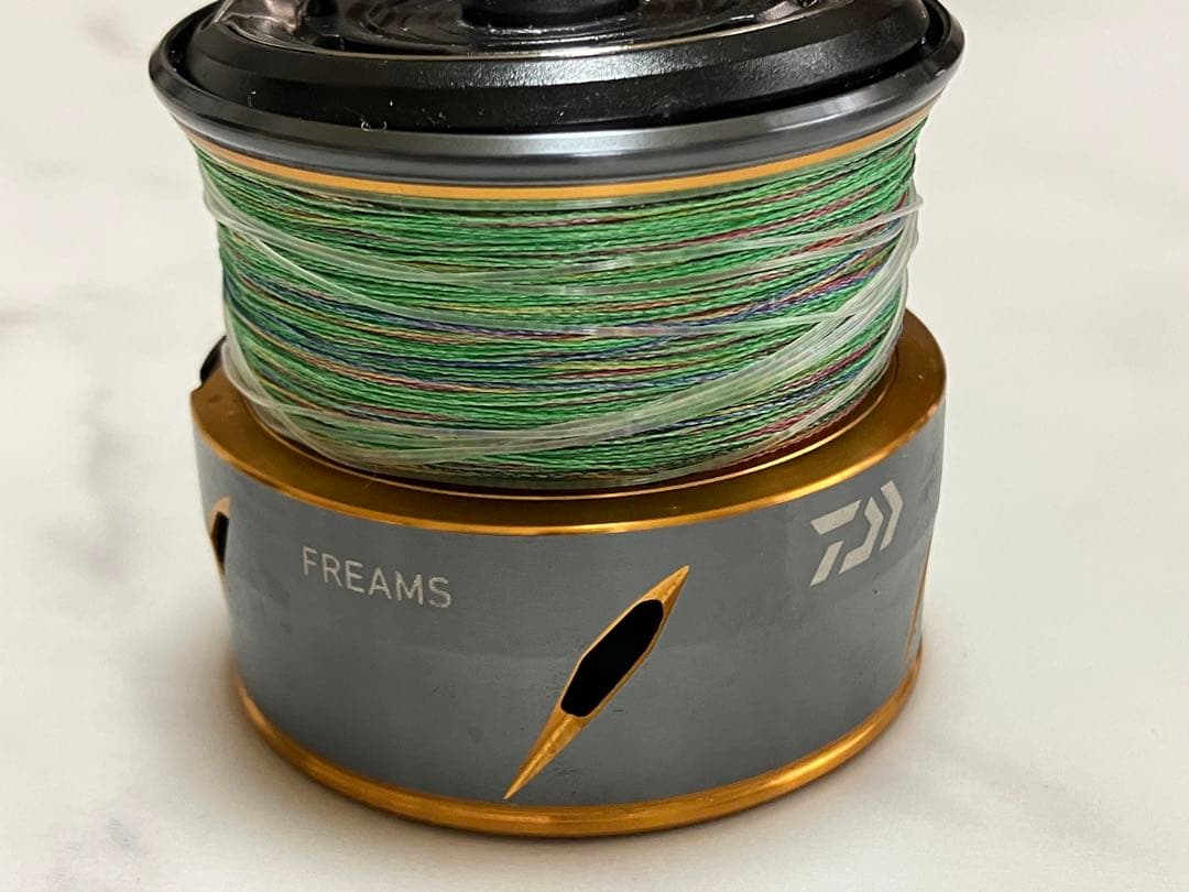 Daiwa フリームス LT4000-CXH スピニングリール 中古品 釣具