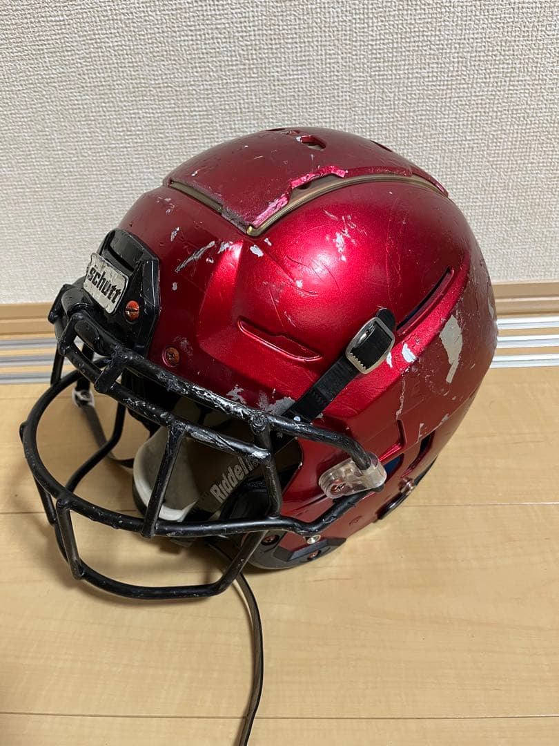 F7 アメリカンフットボールヘルメット