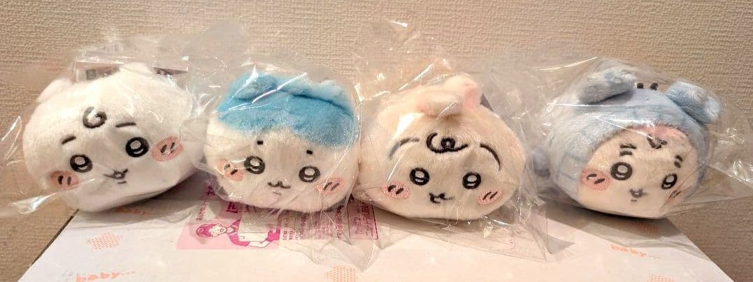 ちいかわ　Chiikawa Baby　ハイハイぬいぐるみ