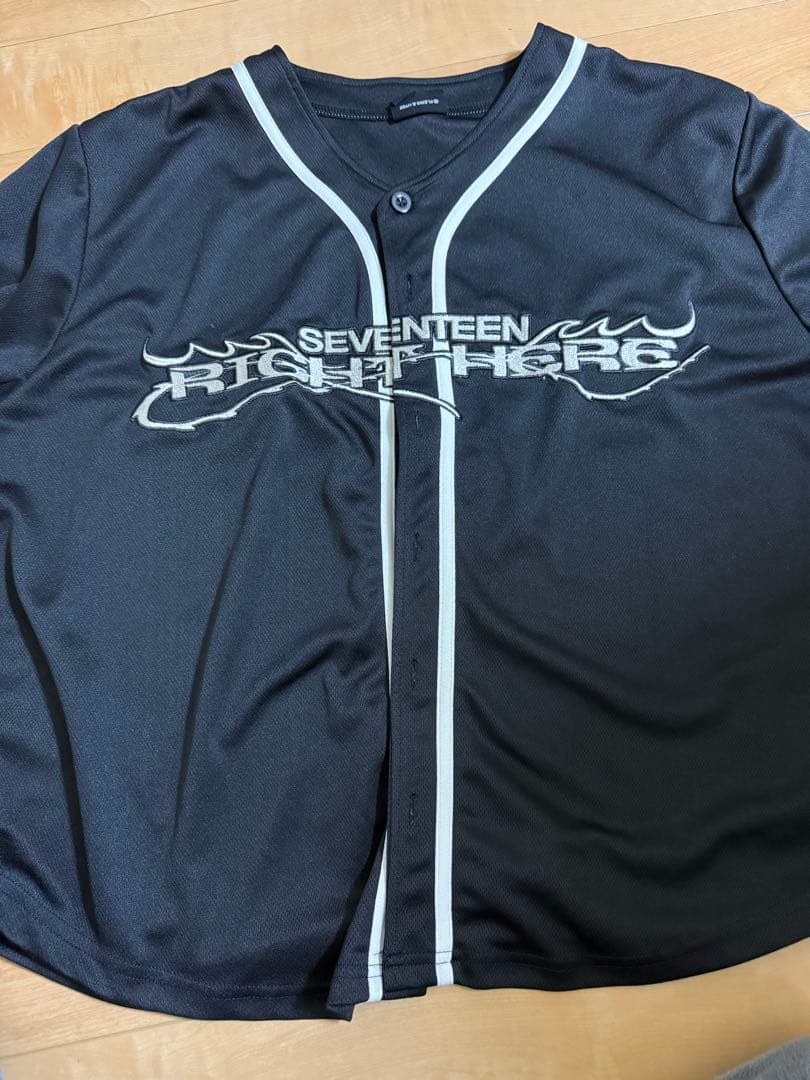 SEVENTEEN ユニホーム　 JUN 04