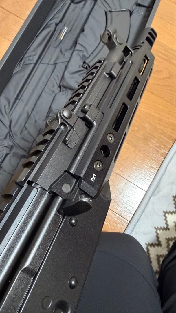【新品未使用】東京マルイ AKX ガスブローバックマシンガン ガスピストン