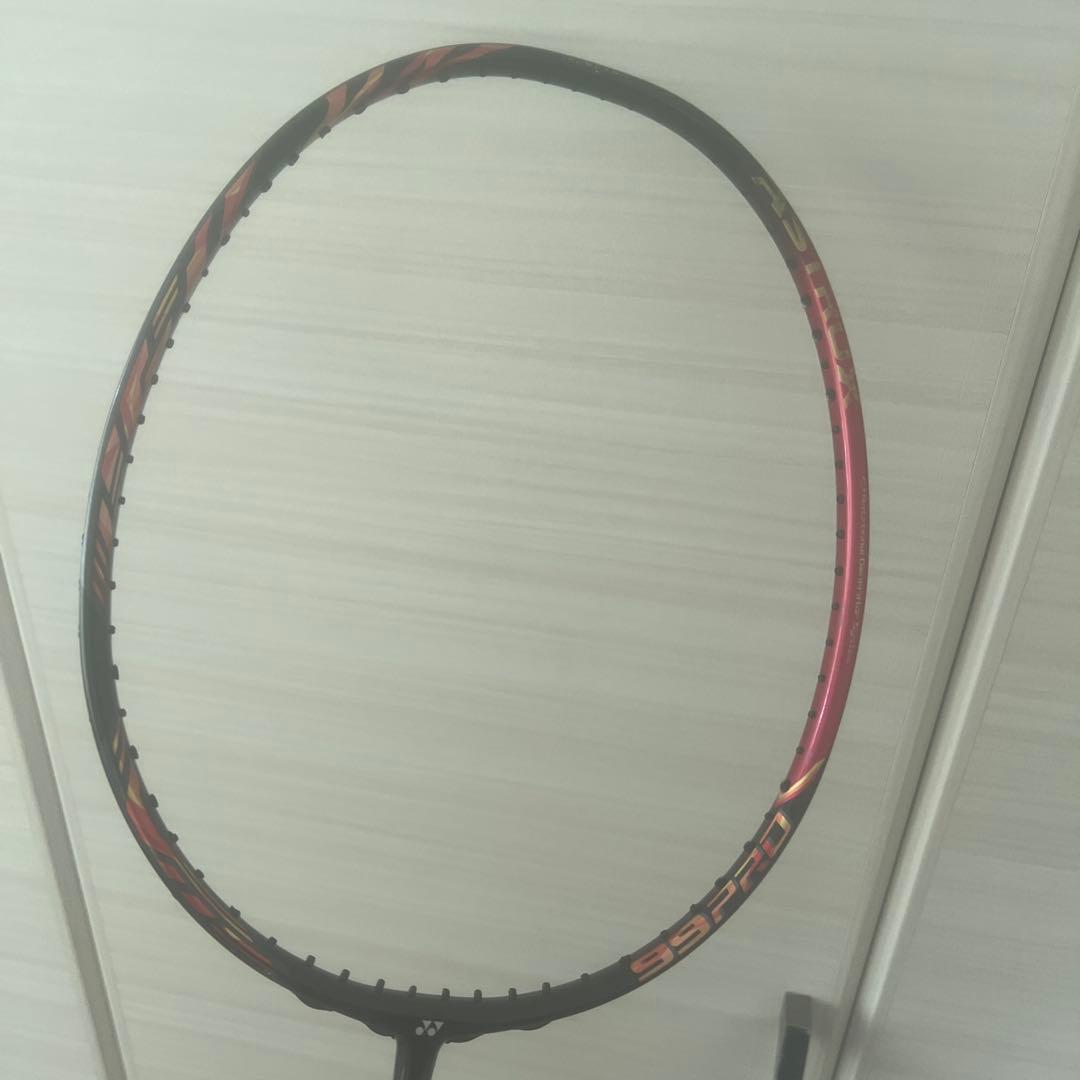 美品YONEXアストロクス99Pro3UG5