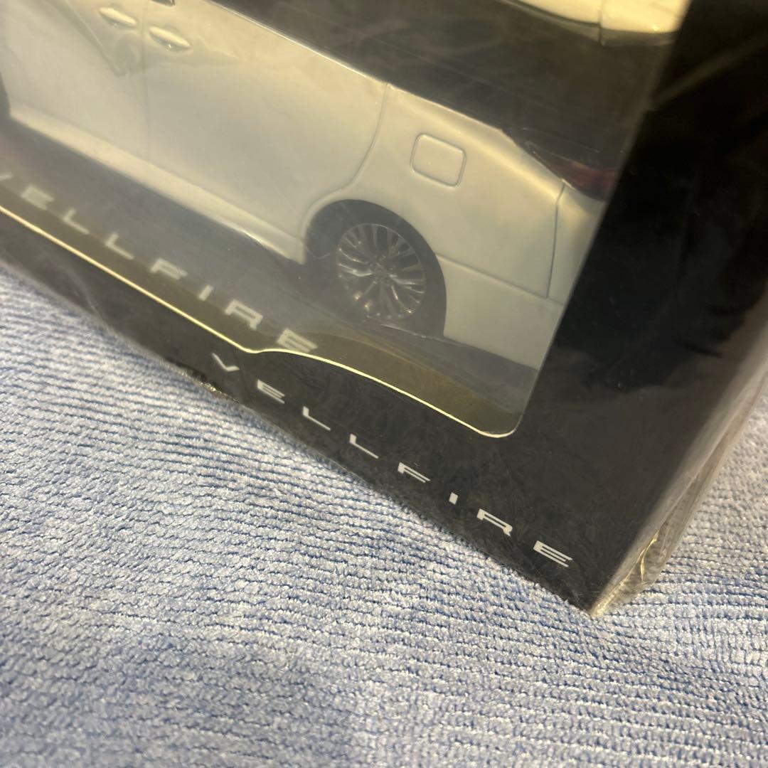 VELLFIRE ミニカー プラチナホワイトパールマイカ 1/30 未開封