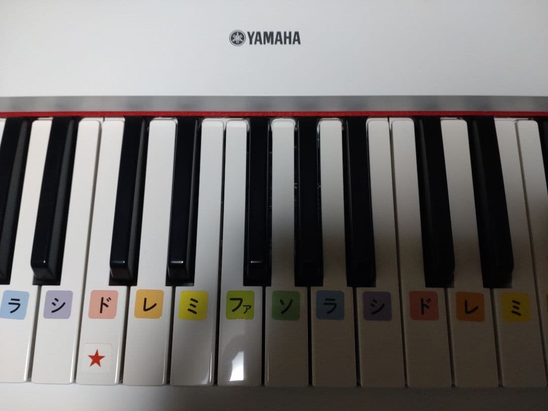 Yamaha Piaggero NP-12 ホワイト 61鍵