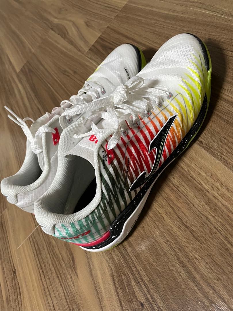 【26cm】Joma インヴィクト フットサルシューズ