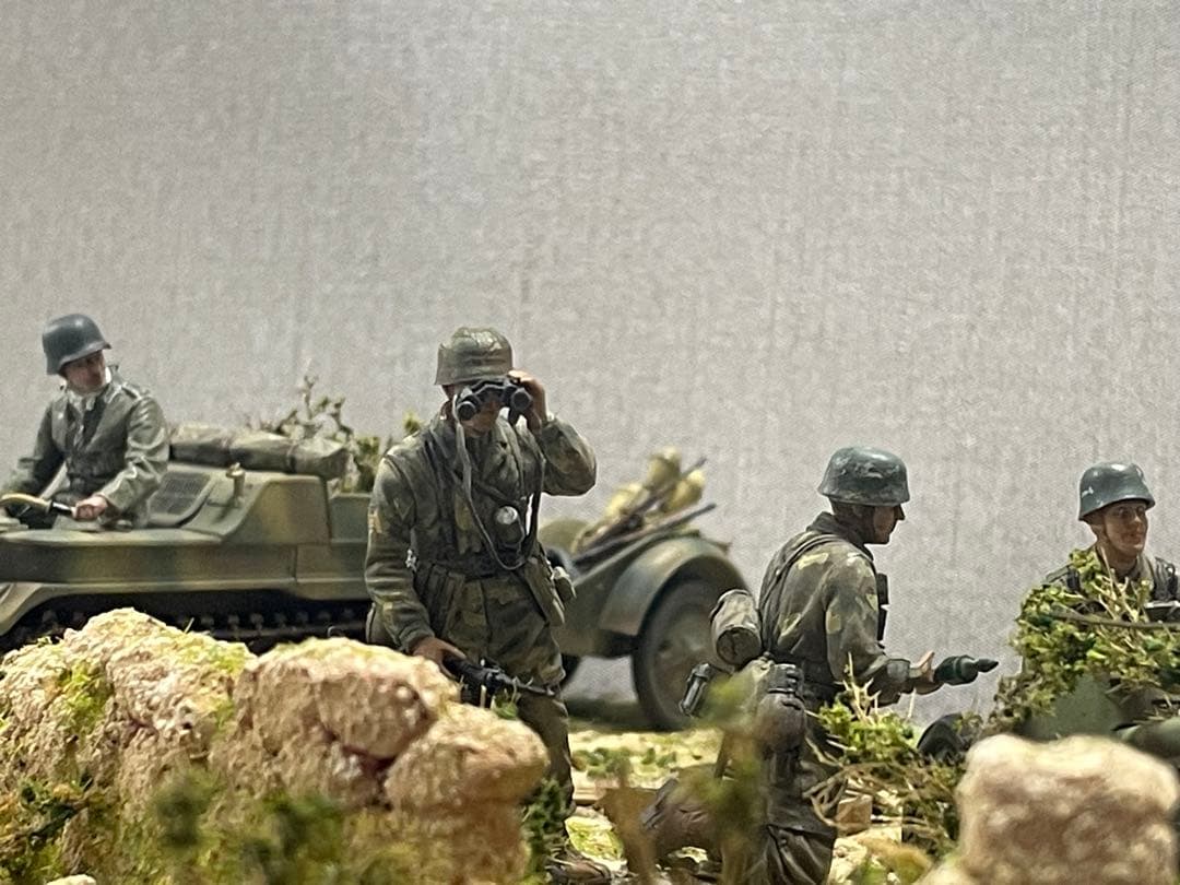 戦車ジオラマ　1/35 ドイツ88ミリロケット砲とケッテンクラート