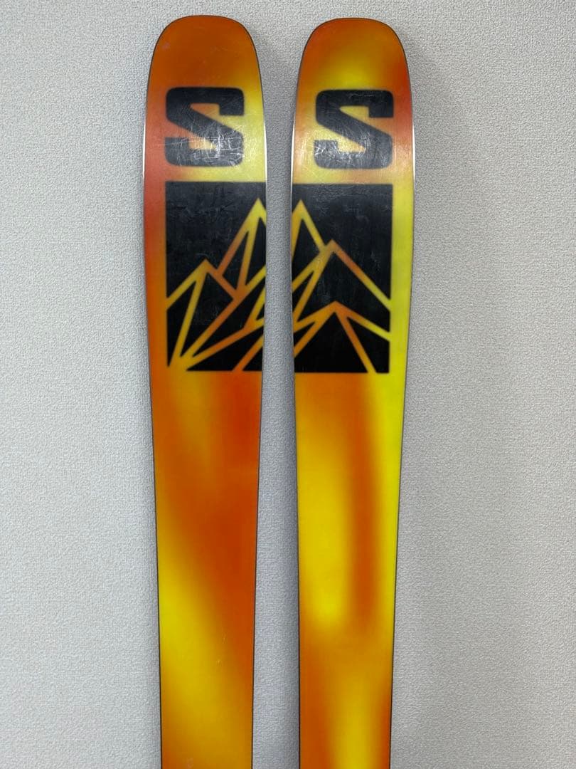 SALOMON 22-23 QST 106 181cmフリーライドスキー