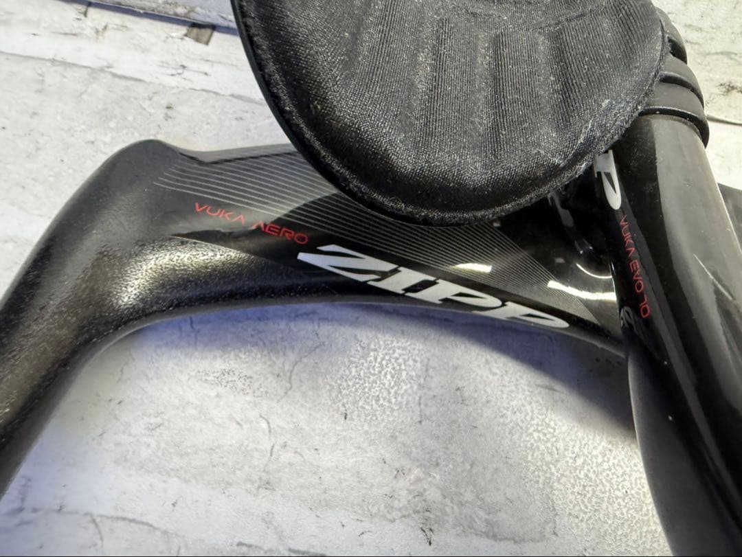 ZIPP VUKA AERO TTバイク　フルカーボンハンドルセット