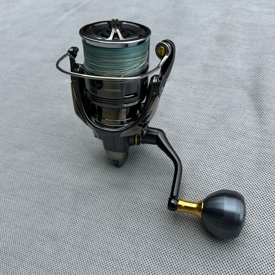 リール SHIMANO TWIN POWER C3000XC