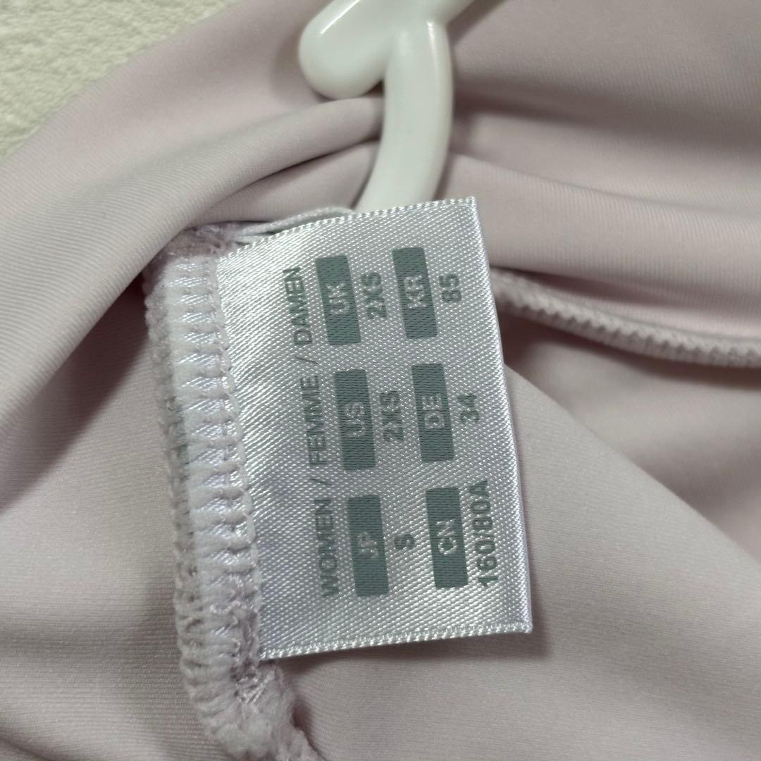 デサント LUXE クリスタル　ネックモック