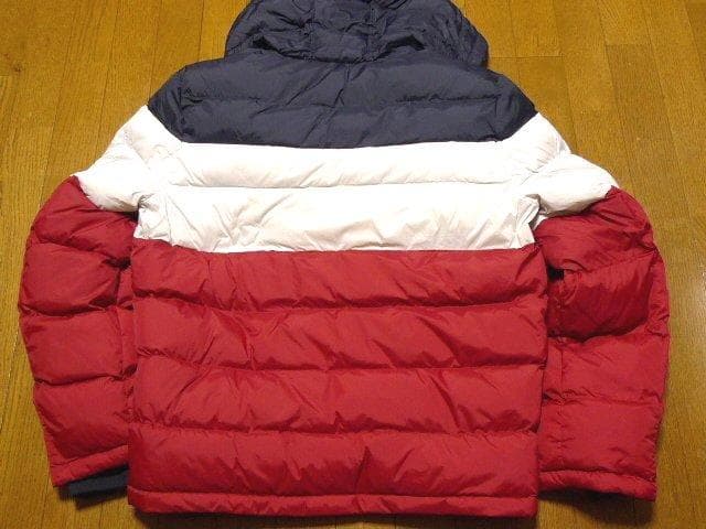 【大きい】XL日本サイズ位トミーヒルフィガーUSA限定極暖ダウンジャケット