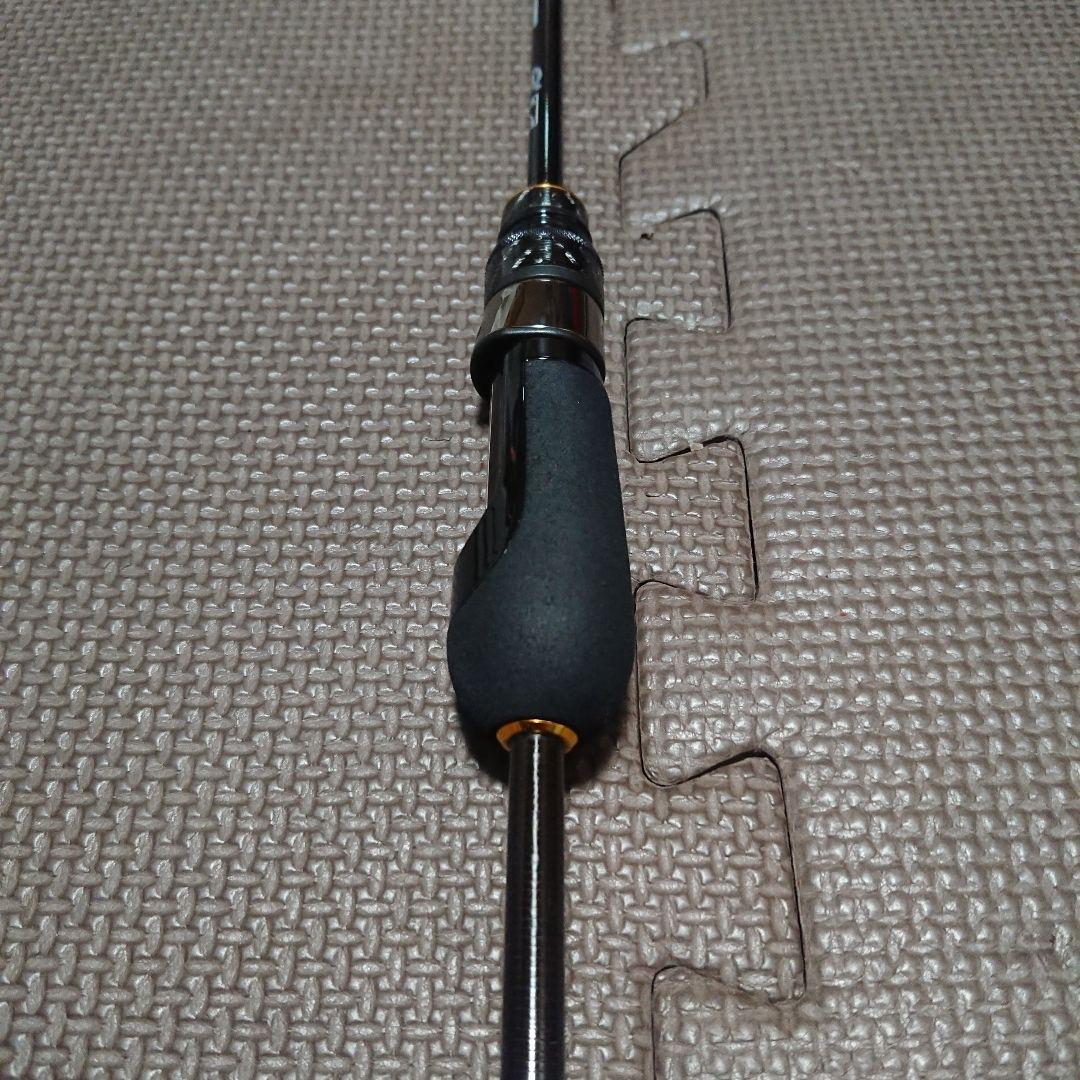 美品 エバーグリーン シャープカット 64UL-T
