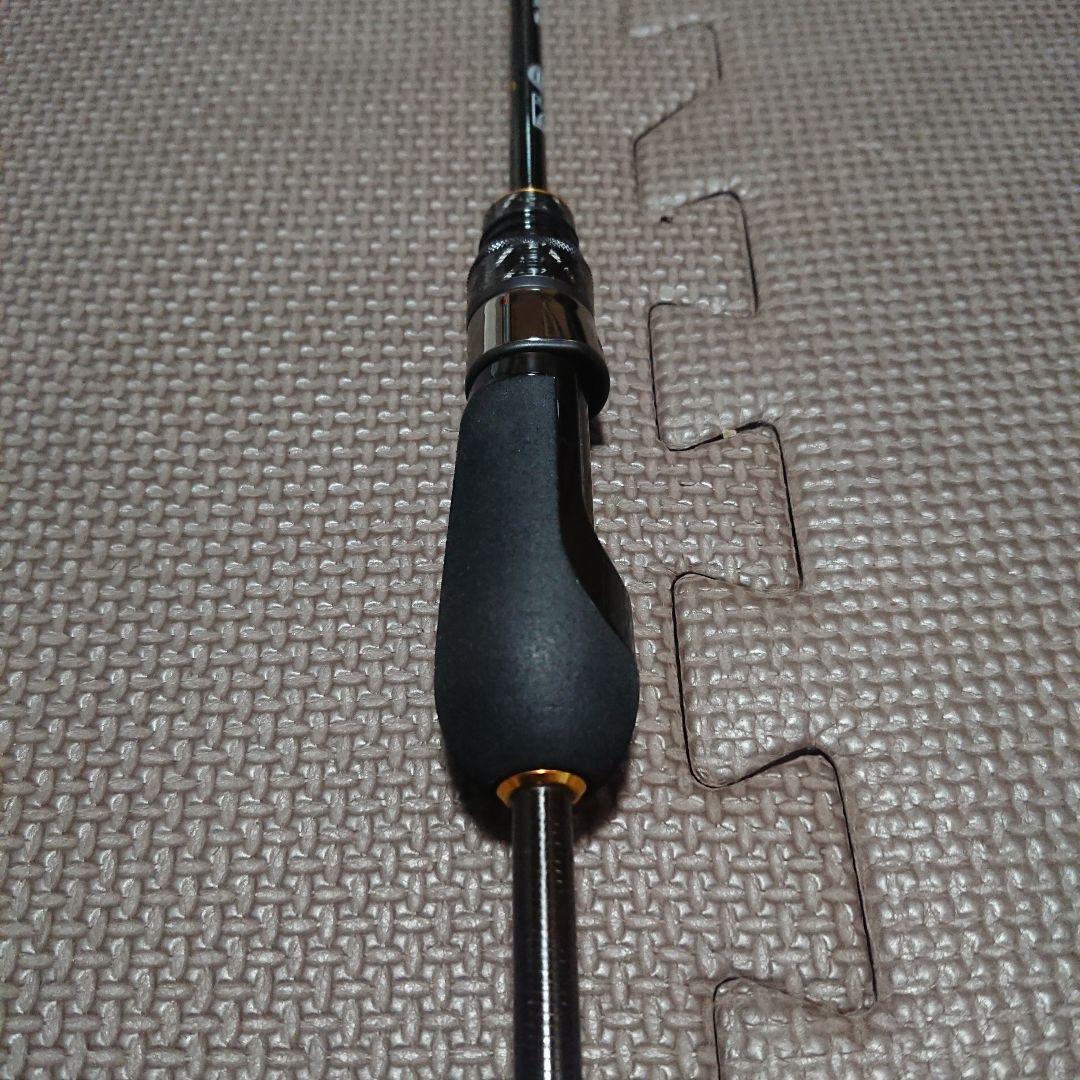 美品 エバーグリーン シャープカット 64UL-T