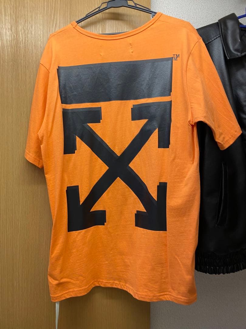 ウェア off-white&champion