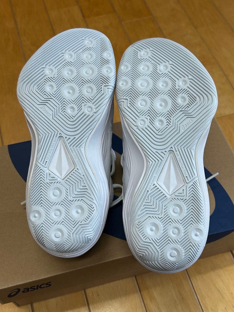 ASICS バッシュ　ホワイト、ミント　NOVA FLOW 23cm