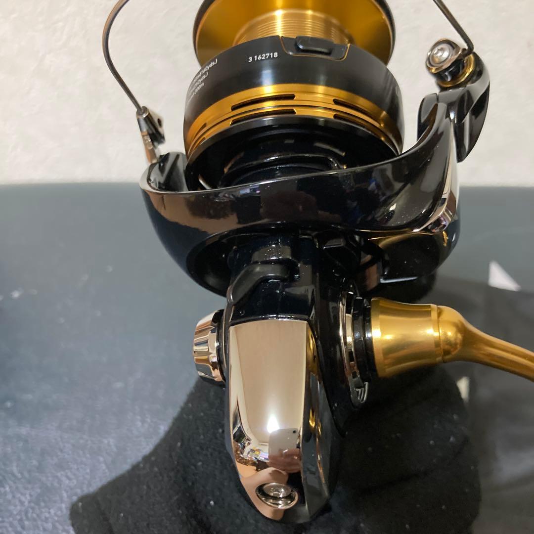DAIWA 23 レガリス LT5000-CXH 箱付属品無し