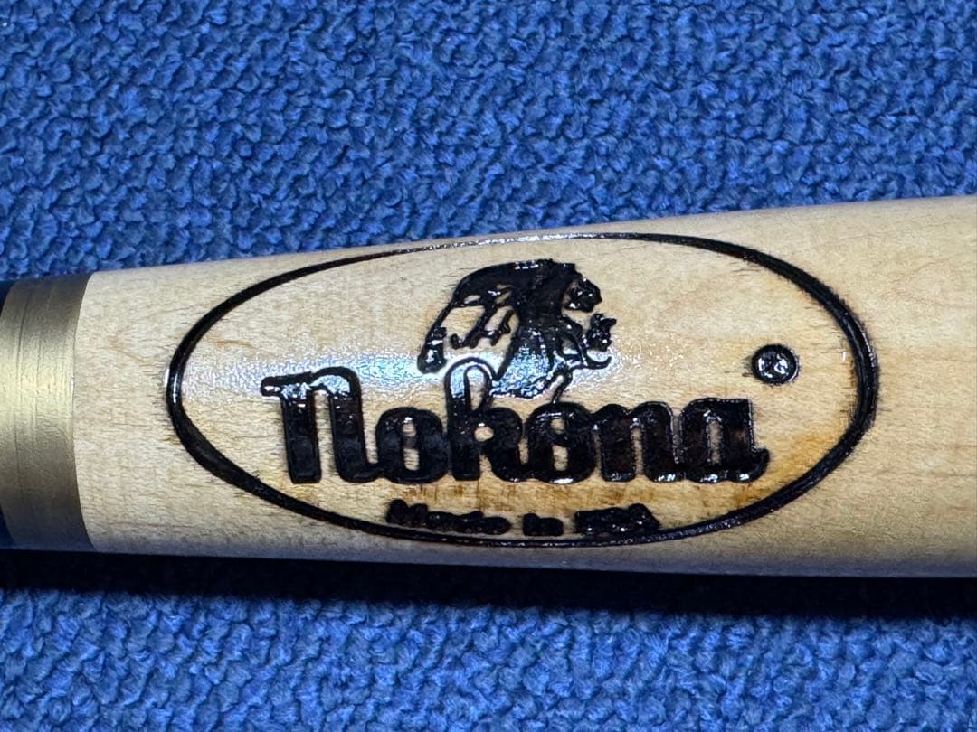 Nokona メイプルバット プロフェッショナルモデル