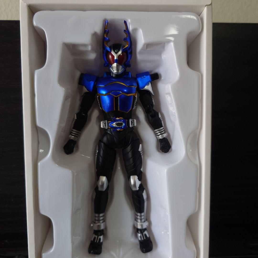 S.H.Figuarts　真骨彫　仮面ライダーガタック　(旧版)