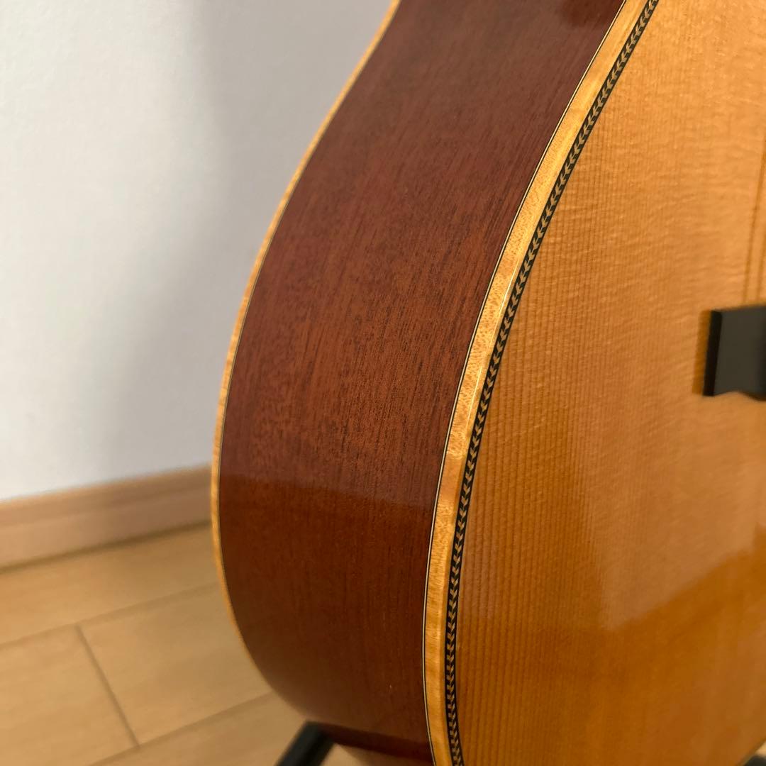 Larrivée OM-50 アコースティックギター ケース付き