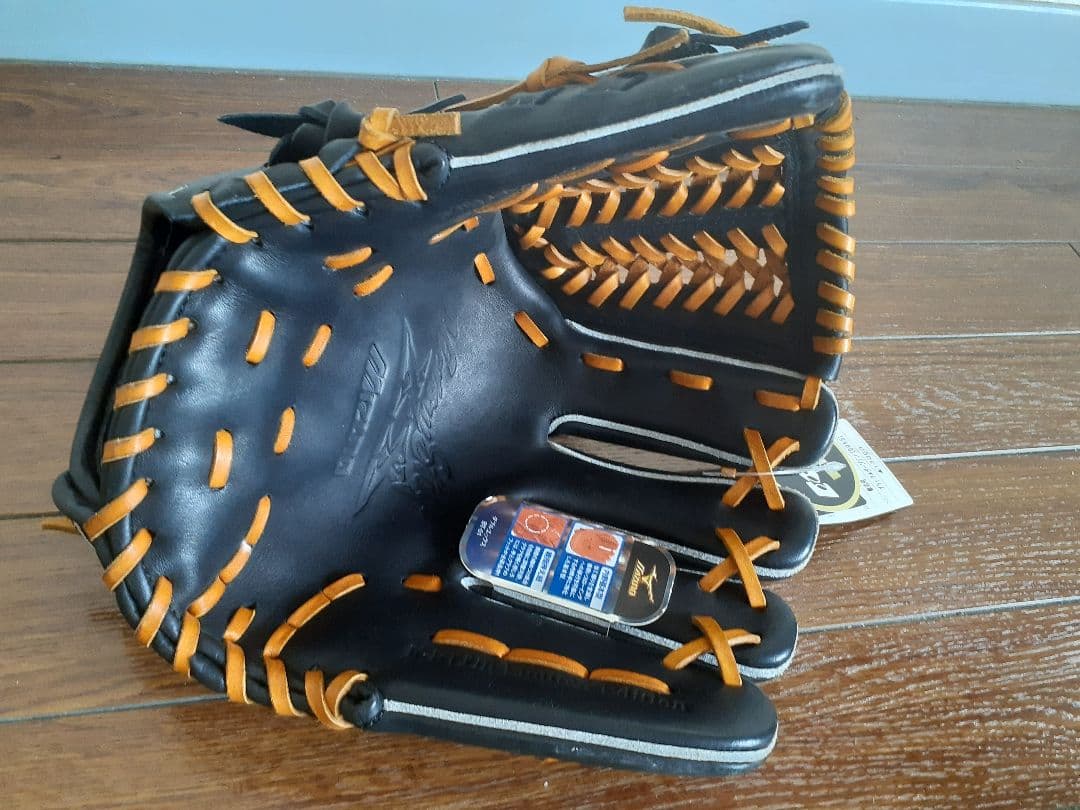 Mizuno K.kLUB限定商品　ビクトリーステージ　軟式内野手用