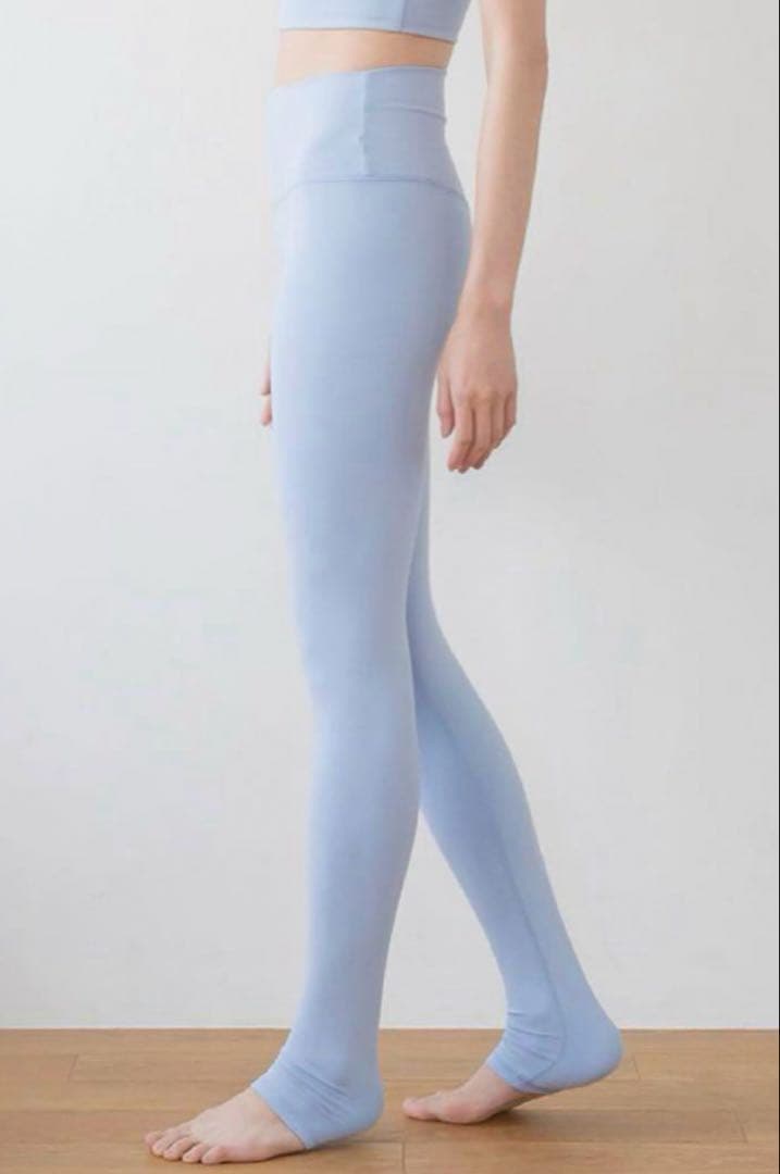 【新品タグ付き】 【SUKALA】　ベーシックトレンカ　レギンス 　Ｌサイズ