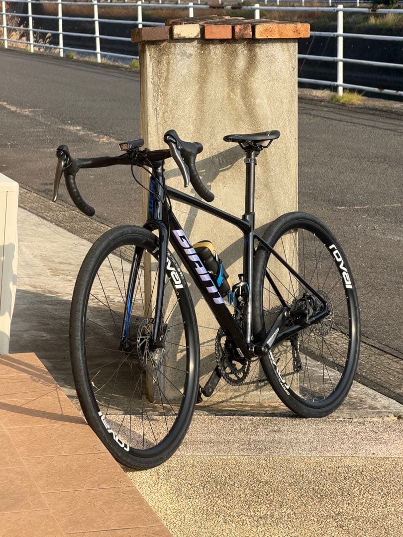 GIANT contend4 AR ロードバイク