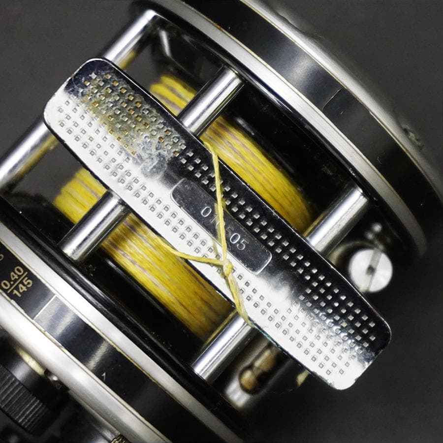 Abu アンバサダー5501-C3 ベイトリール ULTRA CAST 左巻き