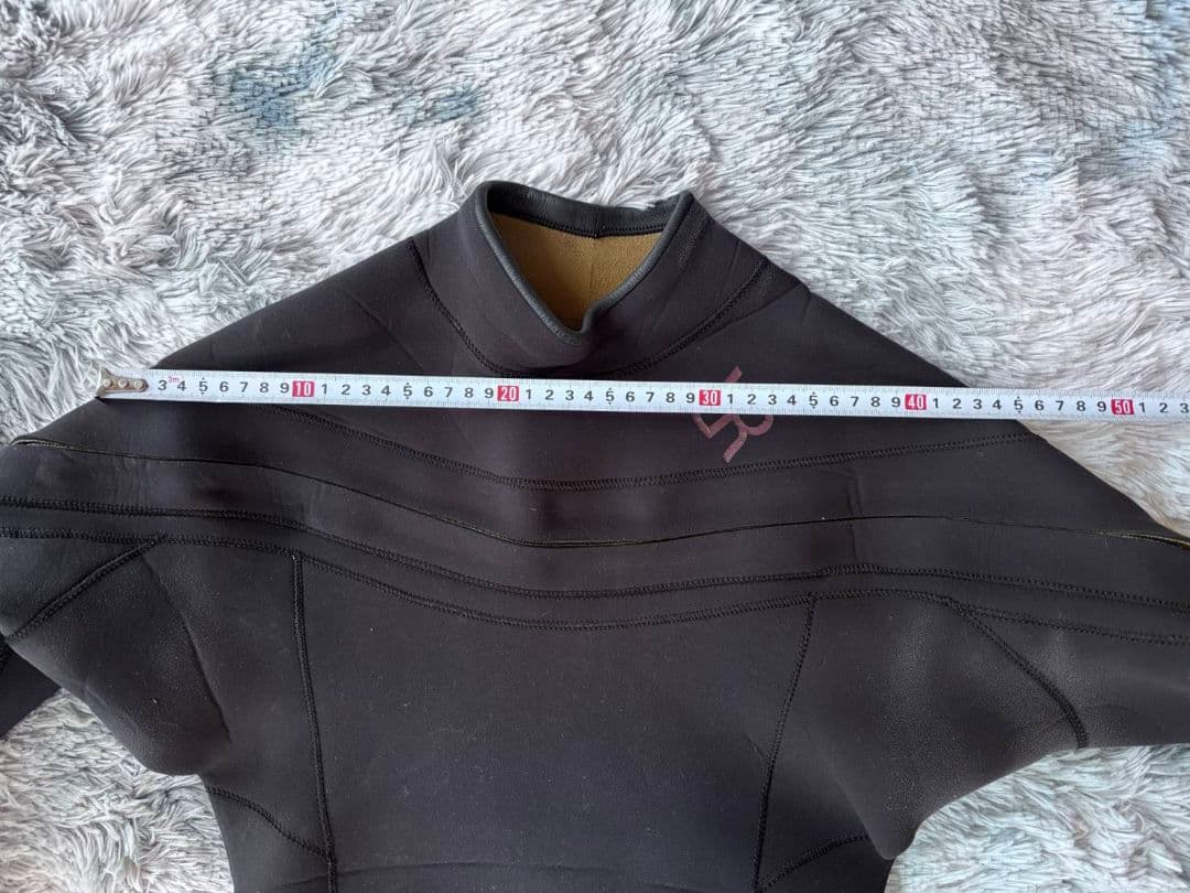ウェットスーツ RASH WETSUITS