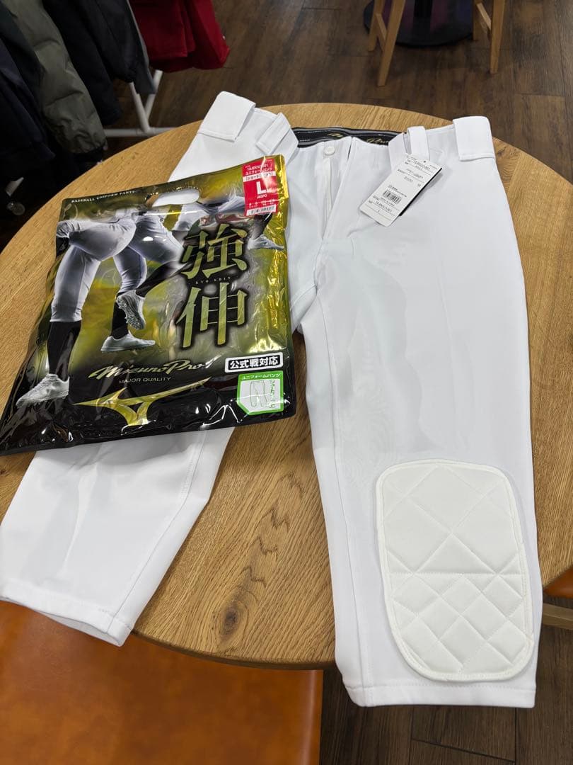 新品タグ付き！左ひざ左お尻パッド付きミズプロパンツ