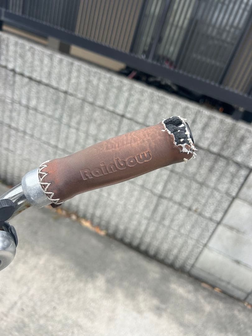 レインボービーチクルーザー 自転車 26インチ クリーム色　大阪府は配達可能
