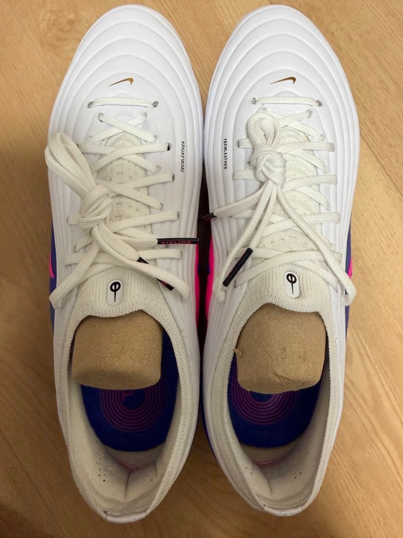 【新品未使用】NIKE ティエンポ マエストロ AG 25.5cmおまけ2点付き
