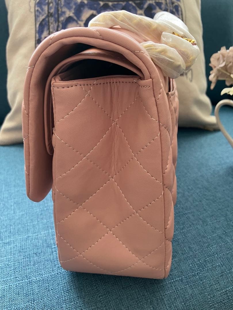 ラス1 CHANEL デカマトラッセ　30 ノベルティ　ショルダー　シリアル