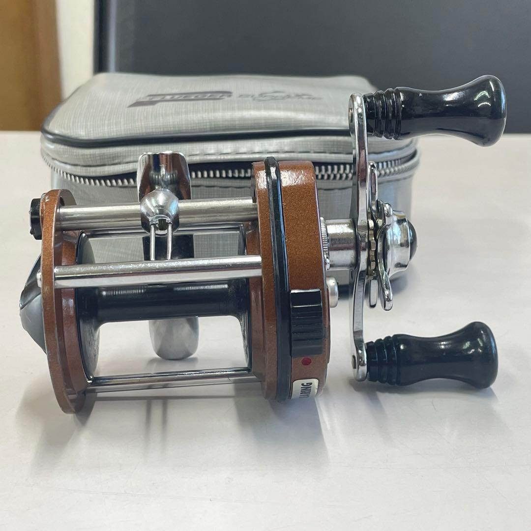 リール PFLUEGER SUPREME 610B