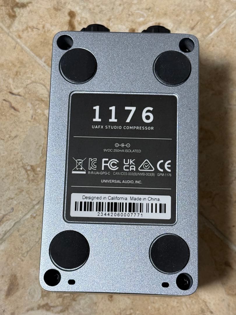 UNIVERSAL AUDIO UAFX 1176 コンプレッサー 美品