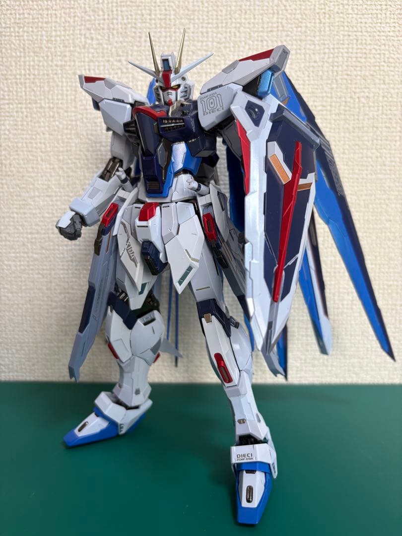 【開封品】メタルビルド フリーダムガンダム  sparkle ver.