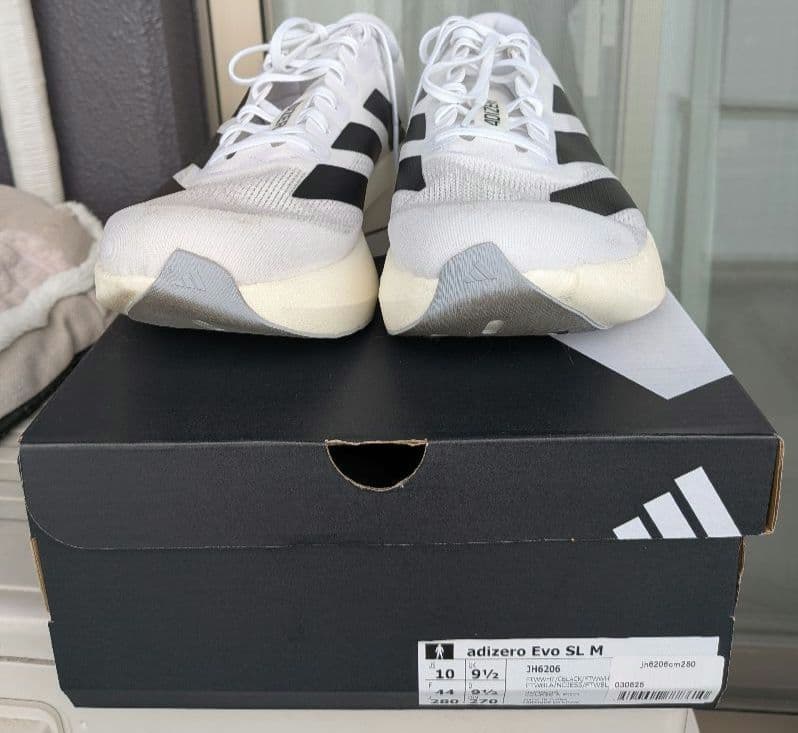 ADIZERO evo slランニングシューズ 28.0
