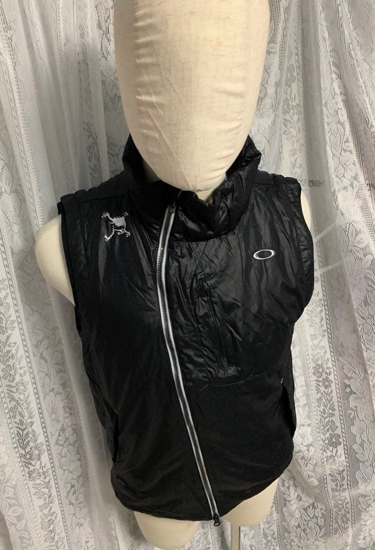 OAKLEY GOLF オークリー アシメトリー　テック中綿ベスト　黒　Lサイズ