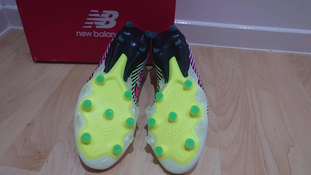 シューズ New Balance TEKELA 27.5