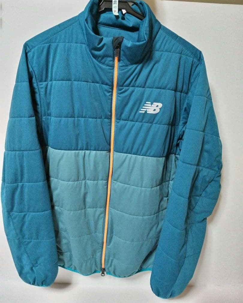 New Balance 中綿ジャケット 青緑