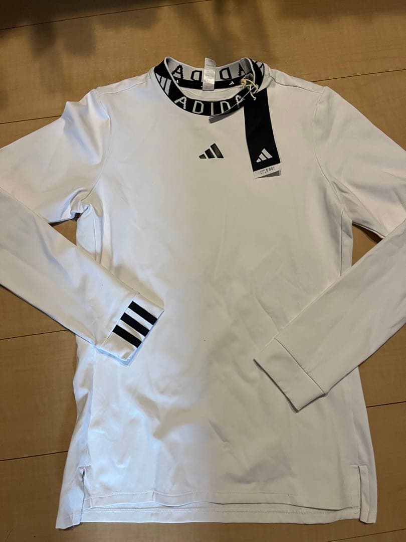 新品　adidas ゴルフ　モックネック　フレアースカート　　セットアップ　S