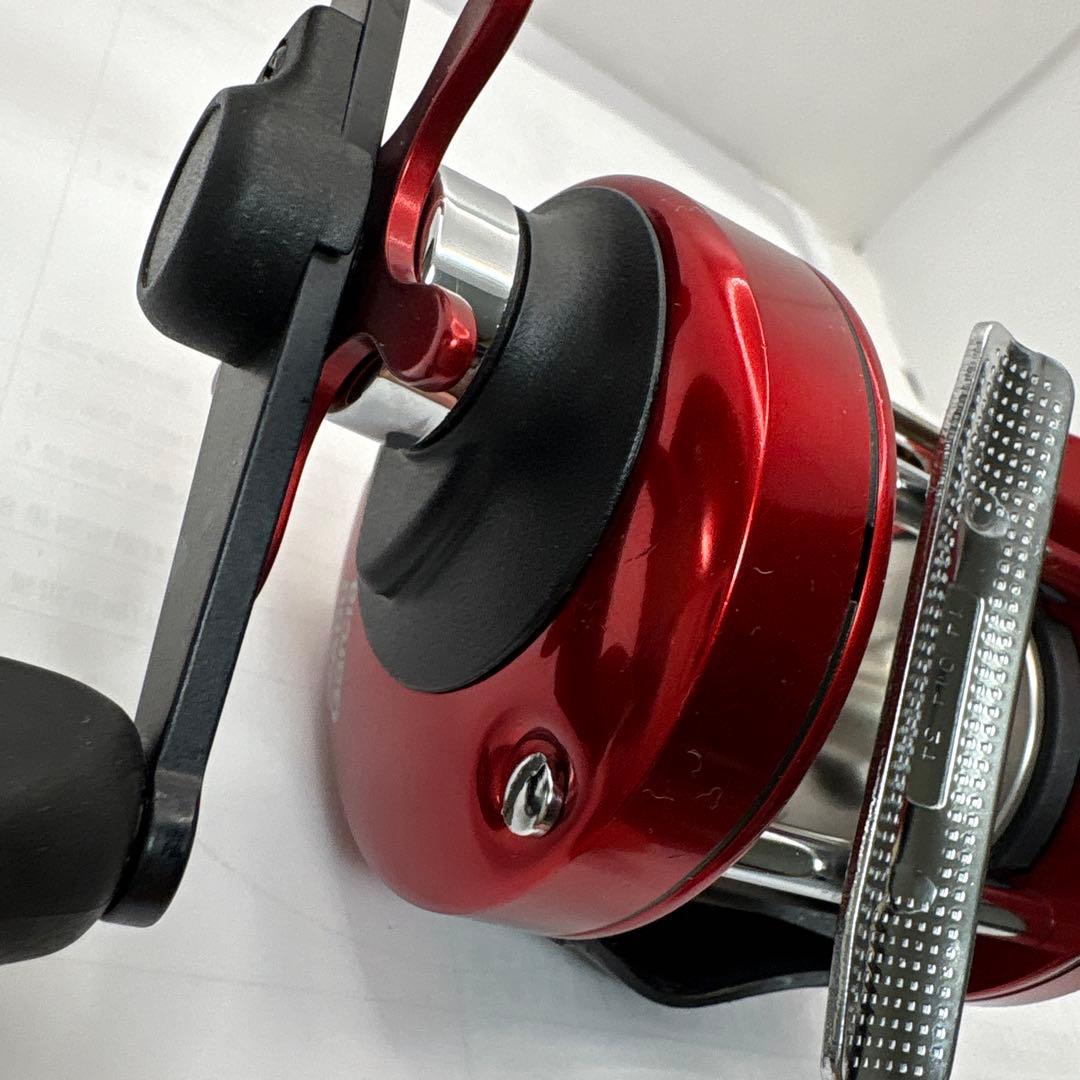 Abu Garcia 6600 D5 SW ベイトリール
