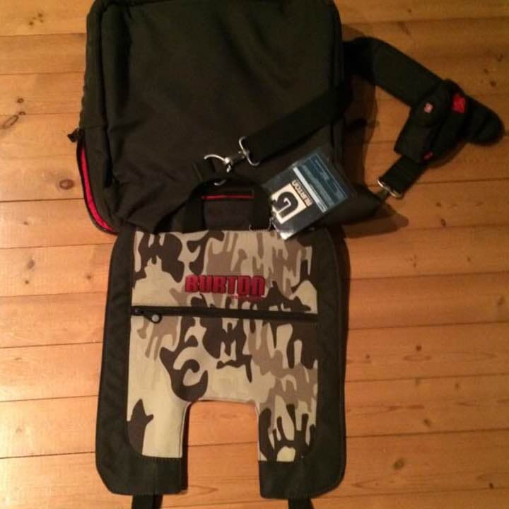 レア品 BURTON ショルダーバッグ