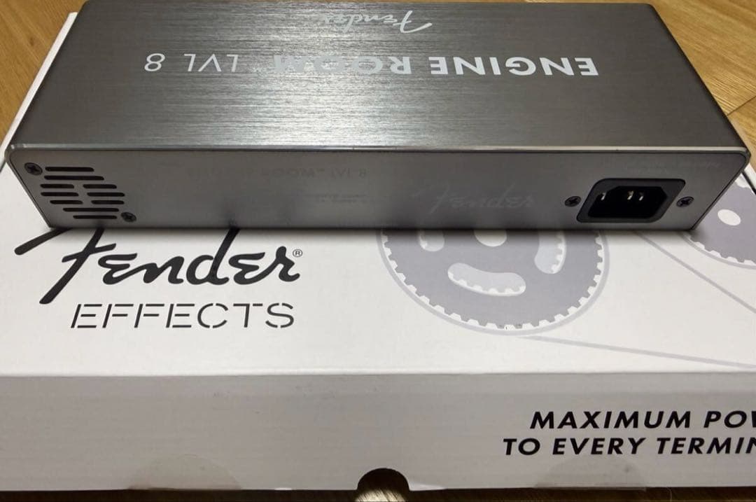 ギター Fender Engine Room LVL8 Power Supply