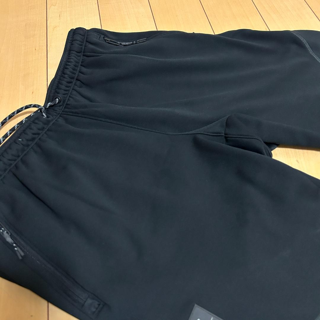 ✴︎ UNDER ARMOUR セットアップ　RUSH パーカージャージ　上下