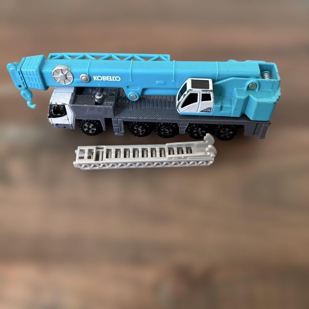 トミカ（ミニカー）等　61台　まとめ売り