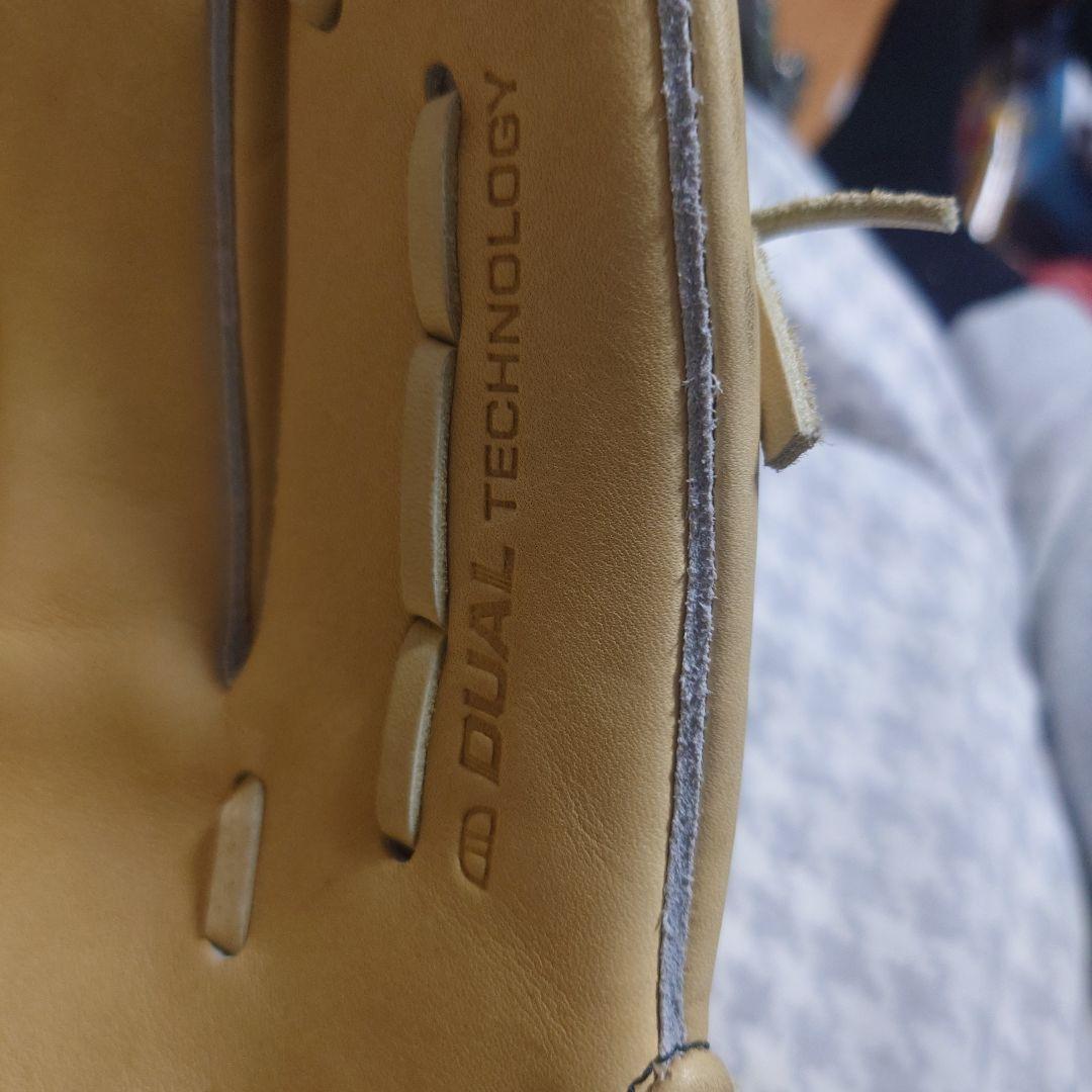新品Wilson 軟式オールラウンド（ブロンド）