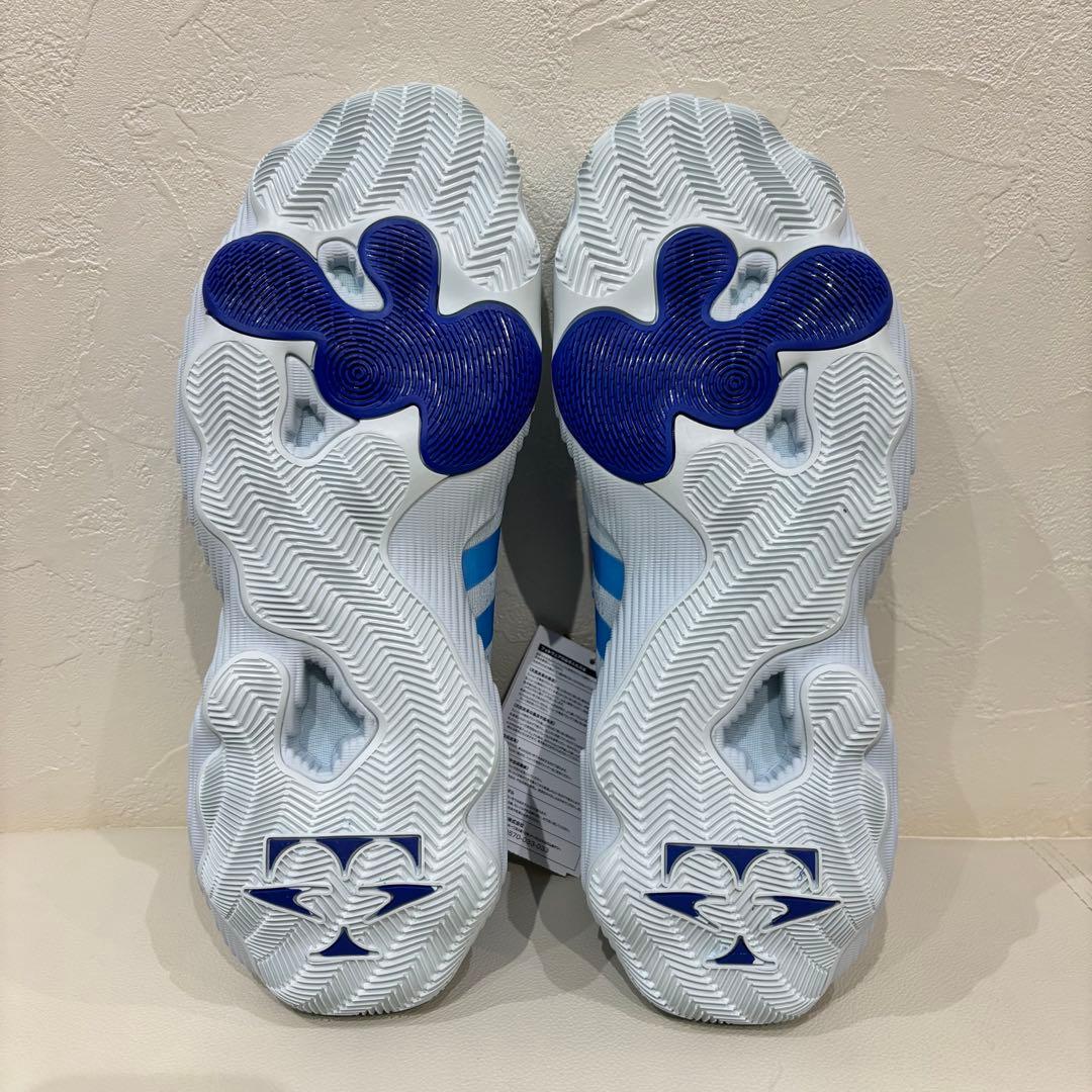 新品【adidas】アディダス　トレイ・ヤング3バスケットボール 29cm