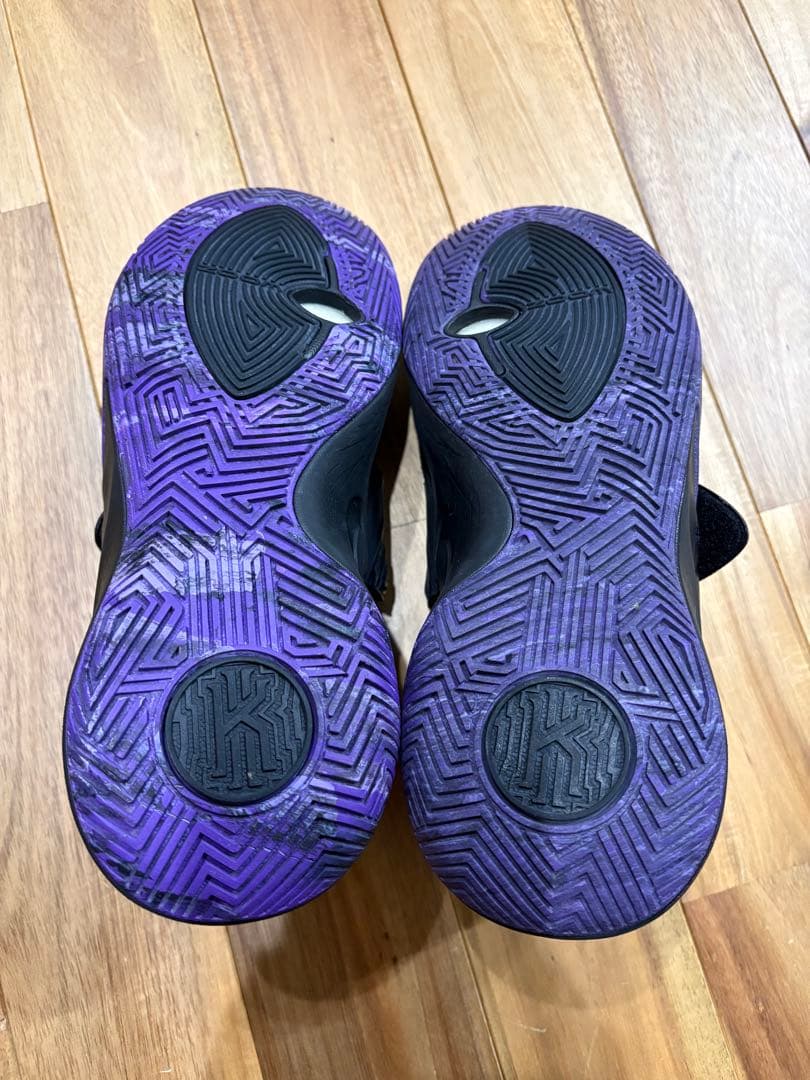 NIKE ナイキ KYRIE FLYTRAPⅢ EP カイリー27.5