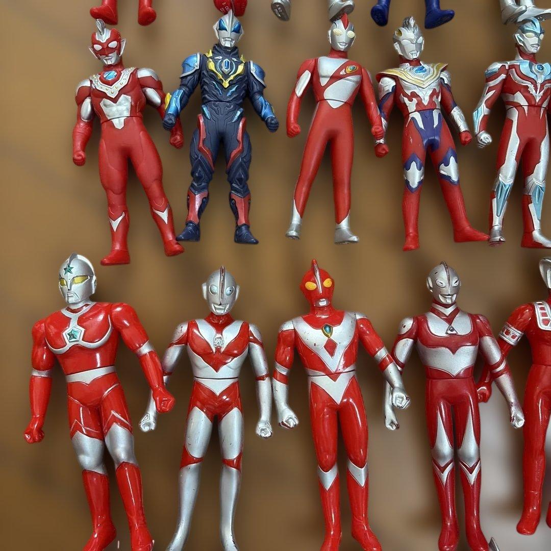 ウルトラマン　ソフビ　セット　まとめ　53個　フィギュア　50個以上