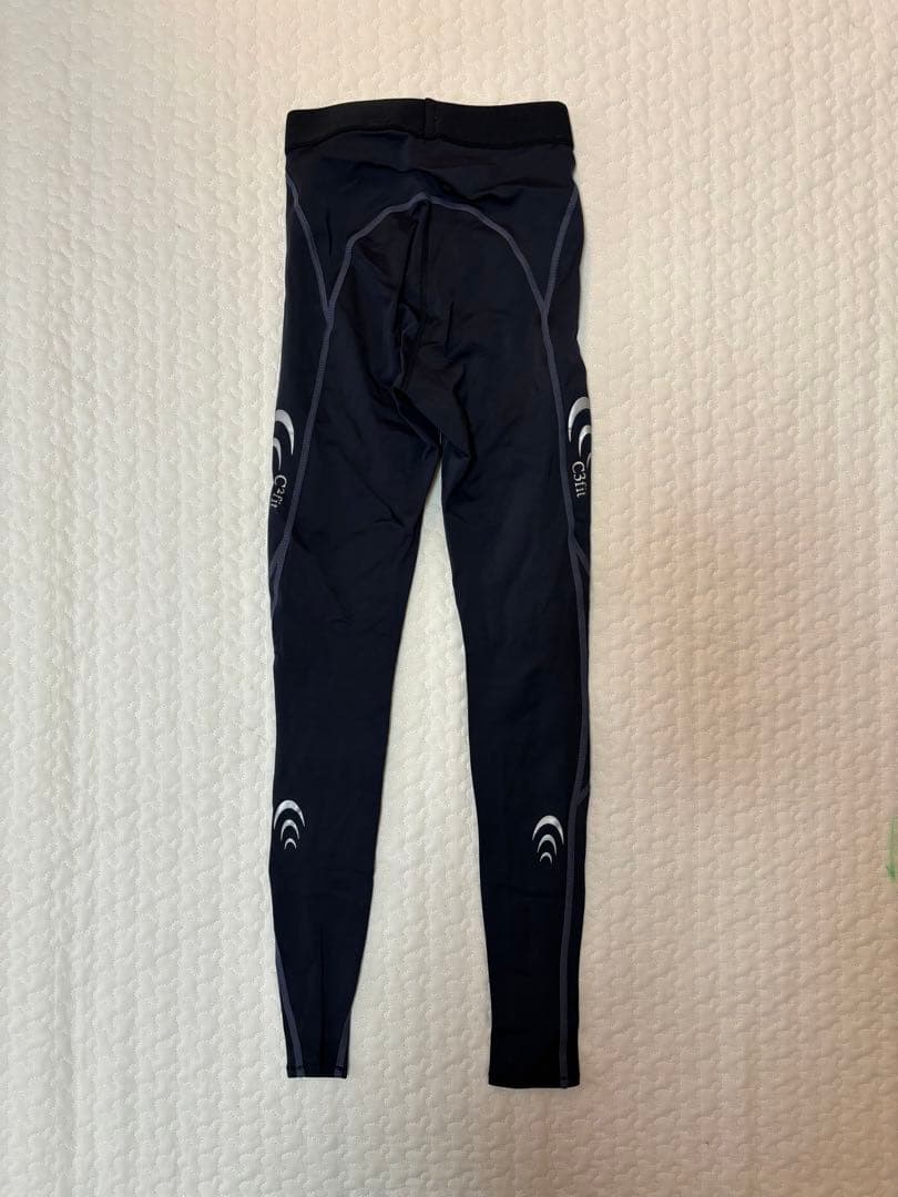 ランニングウェア　C3fit  women’s  Sサイズ